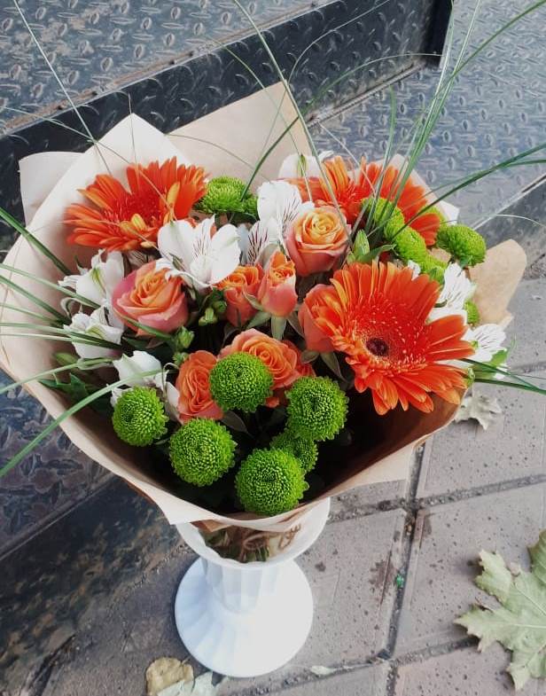 Букет цветов из: Герберы, Хризантемы, Альстромерии и Розы в Сибирцево