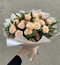 Букет Кремовые розы Латте в Сибирцево