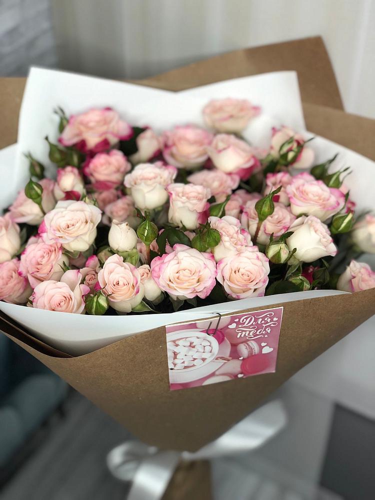 Букет цветов из: Розы в Сибирцево