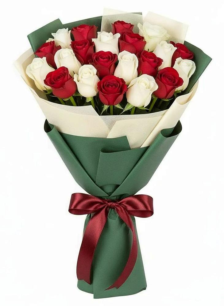 Букет Микс из красных и белых роз в Сибирцево
