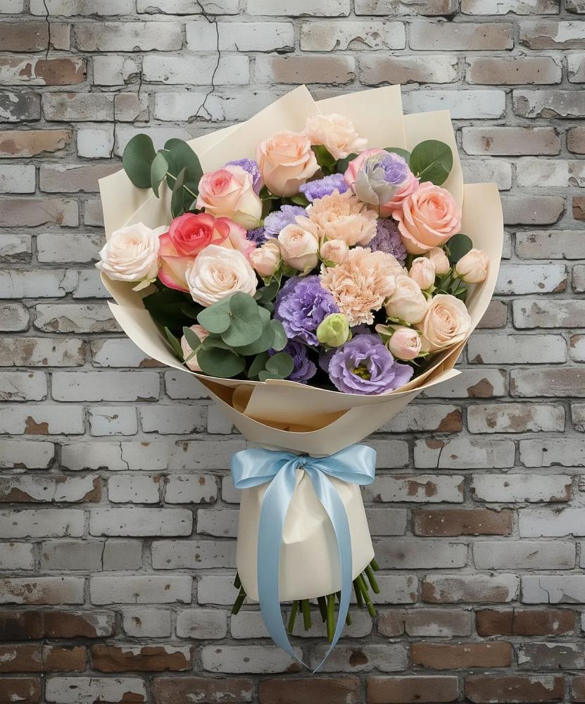 Букет цветов из: Розы, Лизиантусы и Гвоздики в Сибирцево