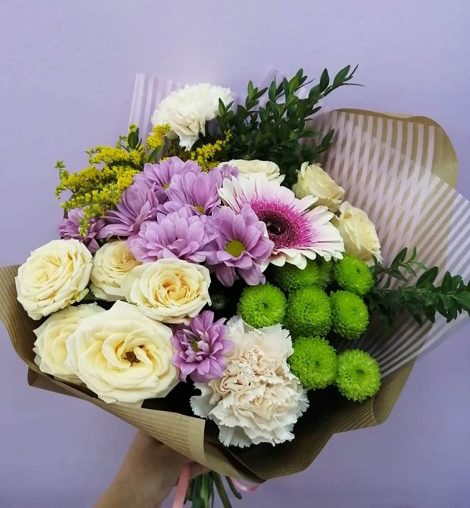 Букет цветов из: Хризантемы, Розы, Гвоздики и Герберы в Сибирцево