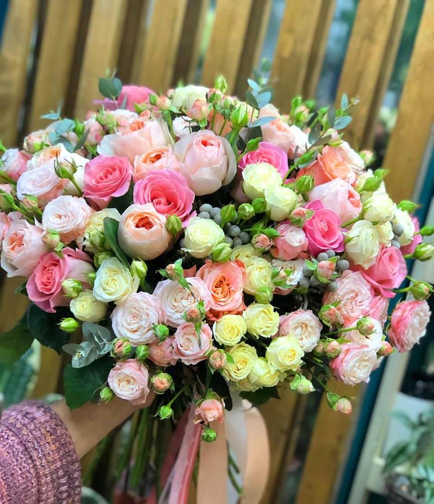 Букет цветов из: Розы в Сибирцево