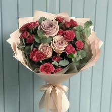 Букет цветов из:  Гвоздики и Розы в Сибирцево