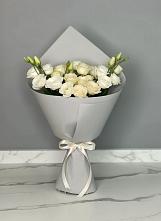 Букет цветов из:  Розы и Лизиантусы #REPLACE_PRED# Сибирцево